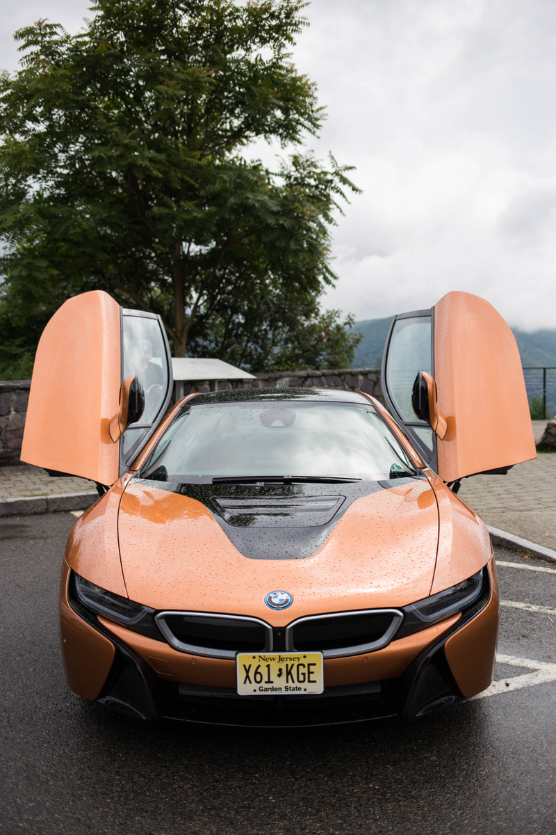 Illustration for article titled 2019 BMW i8: I Am a Big Dumb Idiot for Thinking It Needed More Power